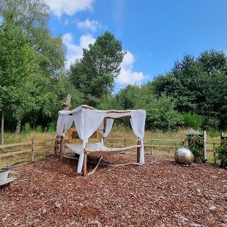 Luxury Bell Tent At Camping La Fortinerie Mouliherne Extérieur photo