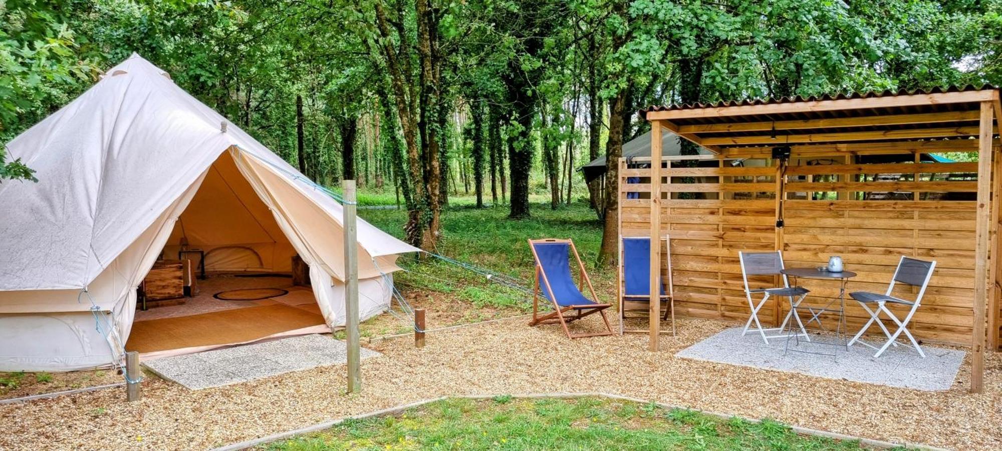 Luxury Bell Tent At Camping La Fortinerie Mouliherne Extérieur photo