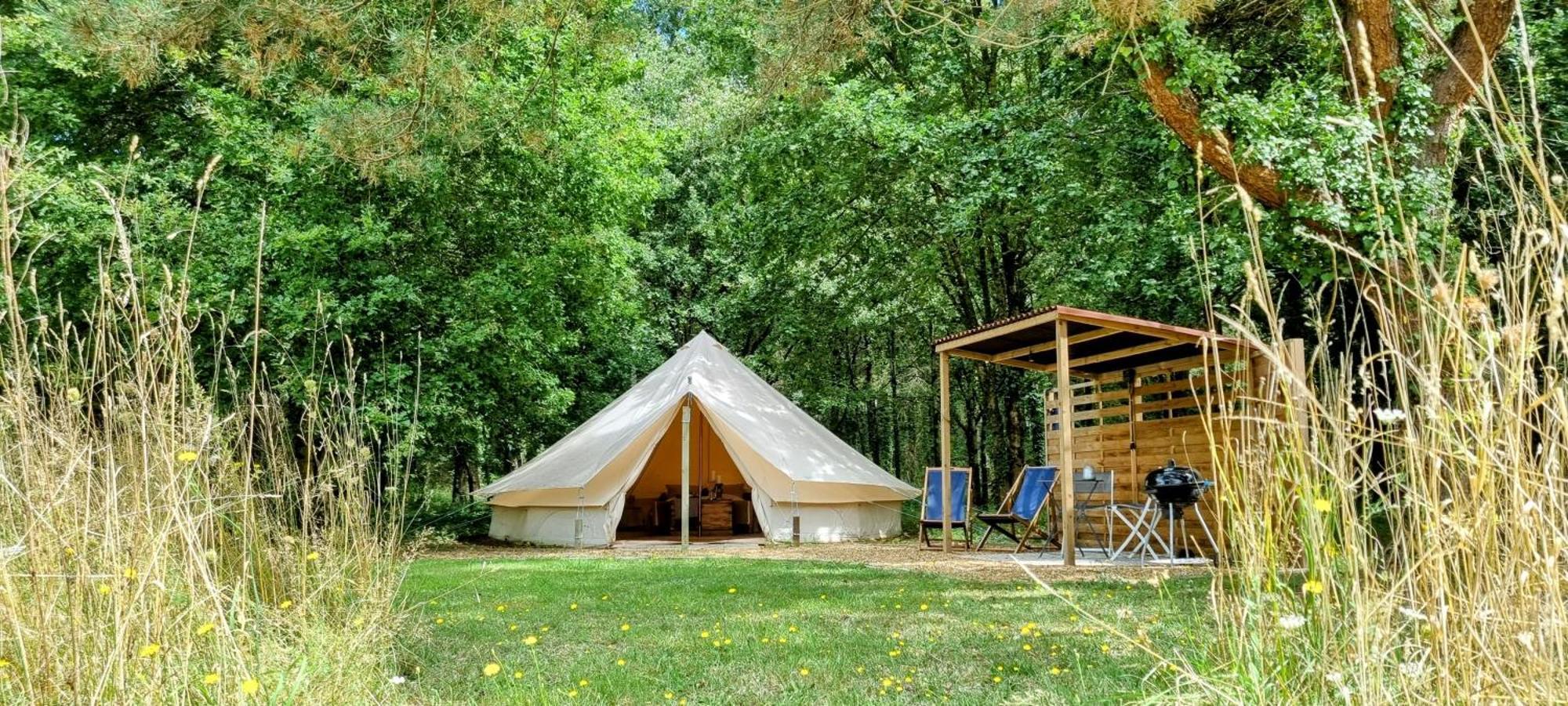 Luxury Bell Tent At Camping La Fortinerie Mouliherne Extérieur photo