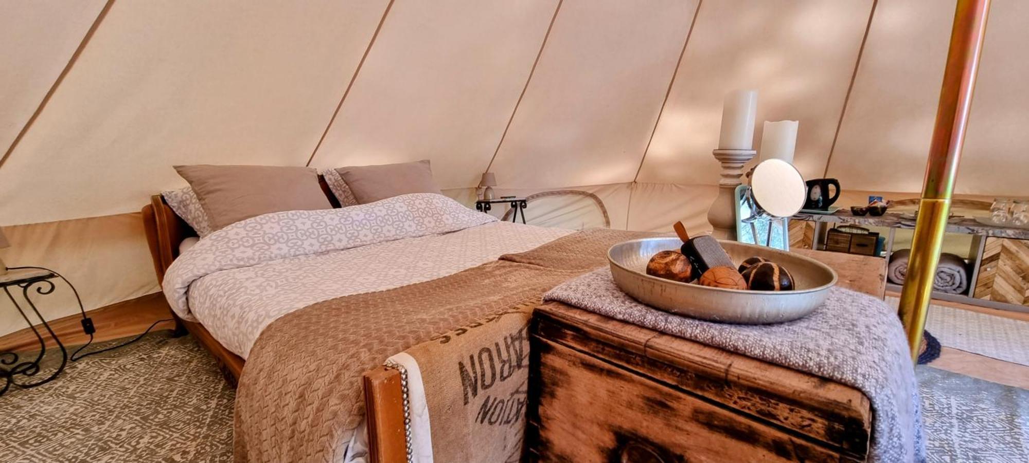 Luxury Bell Tent At Camping La Fortinerie Mouliherne Extérieur photo